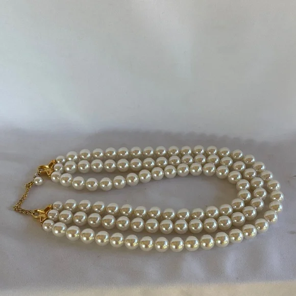 BRAND NEW “OPEARL QATAR ELEGANT CREAM PEARL NECKLACE - Picture 4 of 9